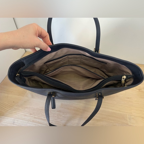 Navy Blue Michael Kors‎ Jet Set Travel Tote - Picture 8 of 14